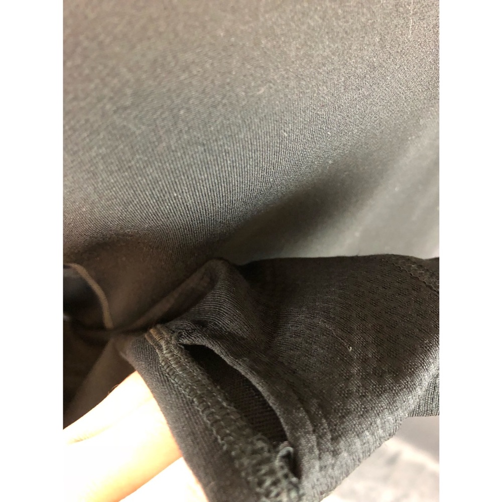 Nwot the Northface pull over - Picture 3 of 3